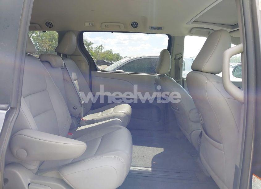 Photo 8 of 2015 Toyota Sienna XLE 8 PASSENGER (VIN 5TDYK3DC3FS556859)