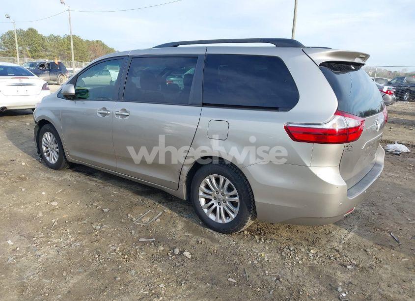 Photo 3 of 2015 Toyota Sienna XLE/LIMITED (VIN 5TDYK3DC3FS643659)