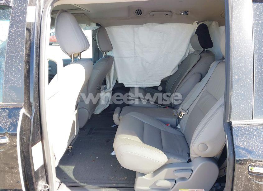 Photo 8 of 2016 Toyota Sienna XLE 8 PASSENGER (VIN 5TDYK3DC3GS700511)