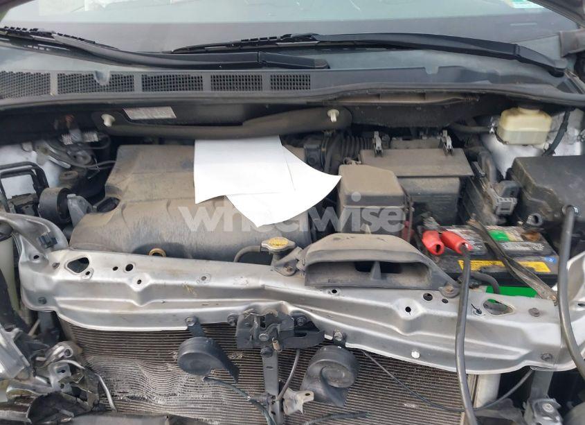 Photo 10 of 2016 Toyota Sienna XLE 8 PASSENGER (VIN 5TDYK3DC3GS708043)