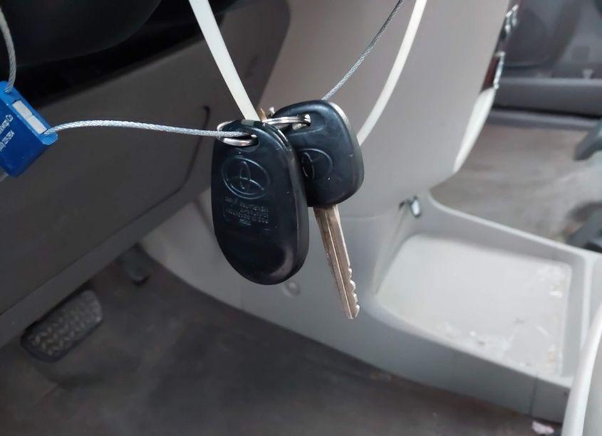 Photo 11 of 2013 Toyota Sienna XLE V6 8 PASSENGER (VIN 5TDYK3DC4DS293391)