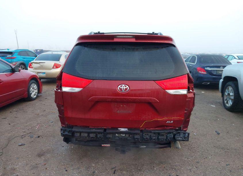 Photo 6 of 2013 Toyota Sienna XLE V6 8 PASSENGER (VIN 5TDYK3DC4DS293391)