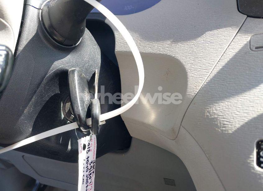 Photo 11 of 2013 Toyota Sienna XLE V6 8 PASSENGER (VIN 5TDYK3DC4DS335199)