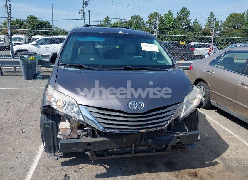 Photo 13 of 2013 Toyota Sienna XLE V6 8 PASSENGER (VIN 5TDYK3DC4DS335199)