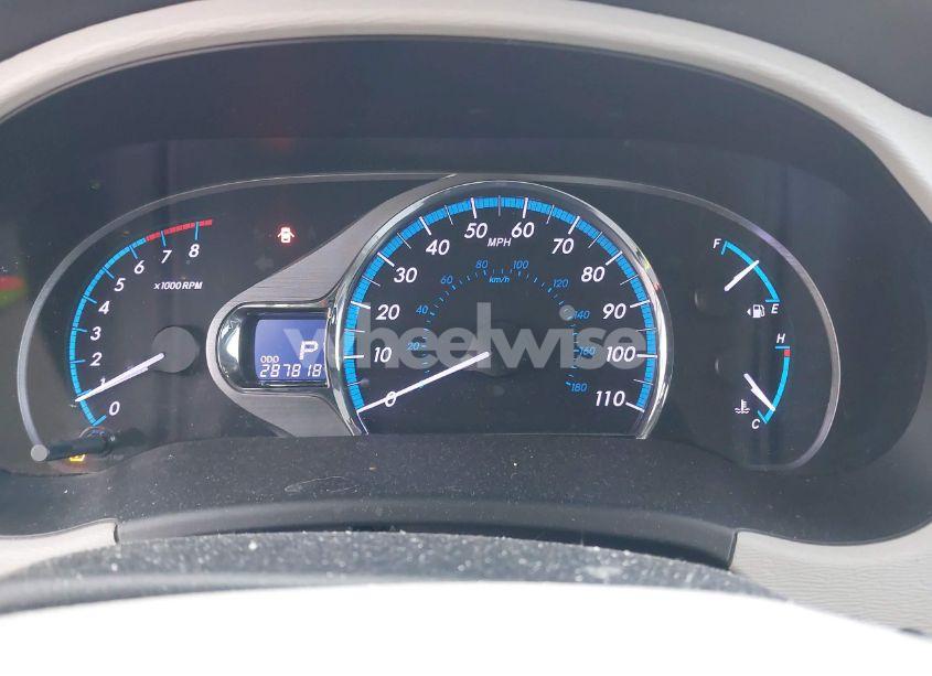 Photo 7 of 2013 Toyota Sienna XLE/LIMITED (VIN 5TDYK3DC4DS395385)