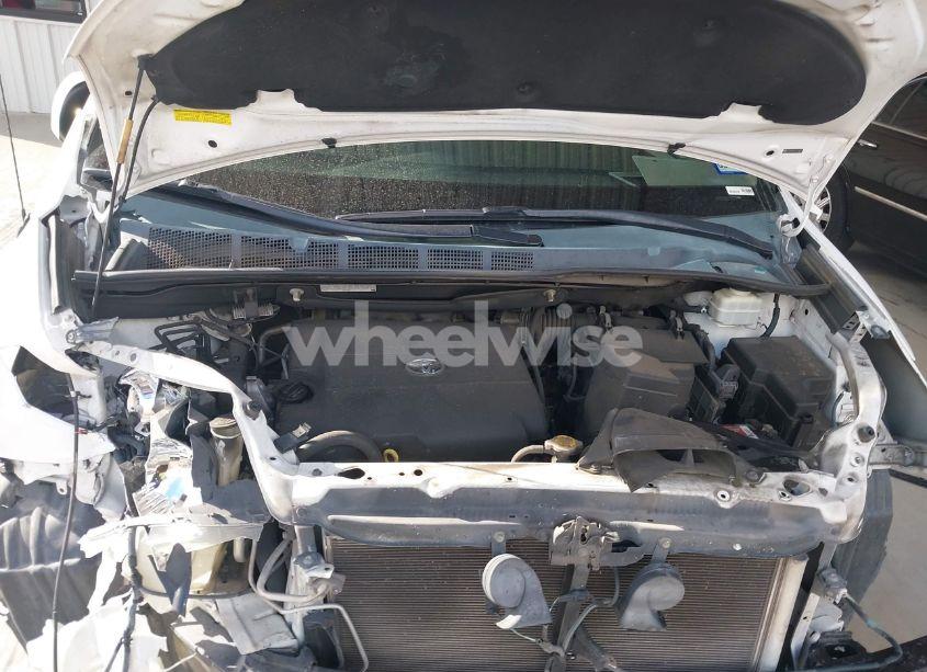 Photo 10 of 2014 Toyota Sienna XLE/LIMITED (VIN 5TDYK3DC4ES439032)