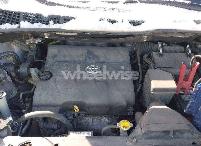 Photo 10 of 2014 Toyota Sienna XLE V6 8 PASSENGER (VIN 5TDYK3DC4ES486660)