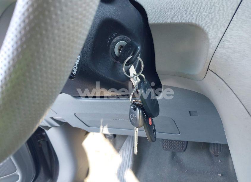 Photo 11 of 2014 Toyota Sienna XLE V6 8 PASSENGER (VIN 5TDYK3DC4ES486660)