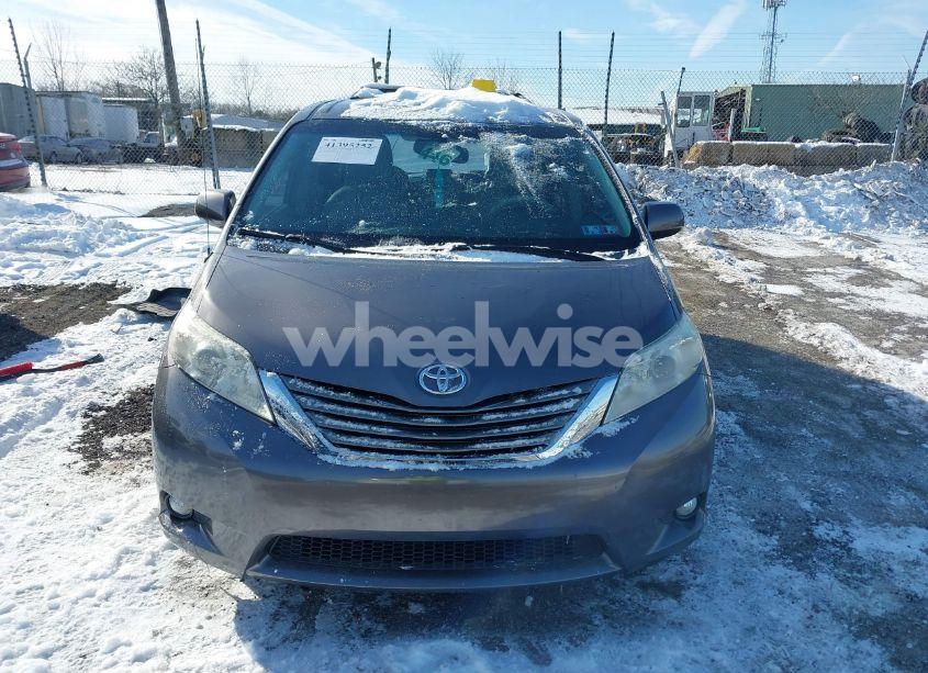 Photo 13 of 2014 Toyota Sienna XLE V6 8 PASSENGER (VIN 5TDYK3DC4ES486660)