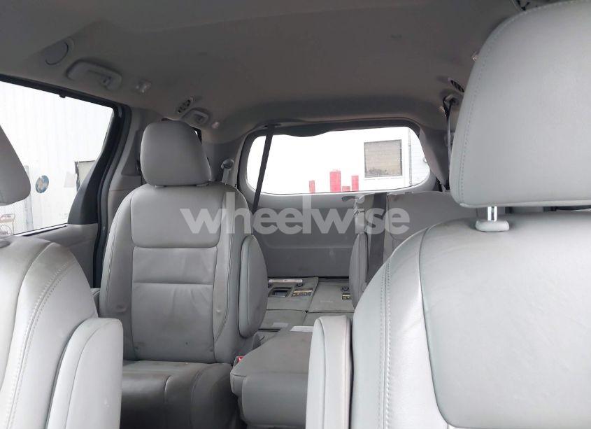 Photo 17 of 2015 Toyota Sienna XLE 8 PASSENGER (VIN 5TDYK3DC4FS539519)