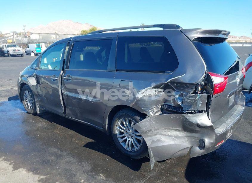 Photo 3 of 2015 Toyota Sienna XLE 8 PASSENGER (VIN 5TDYK3DC4FS576442)