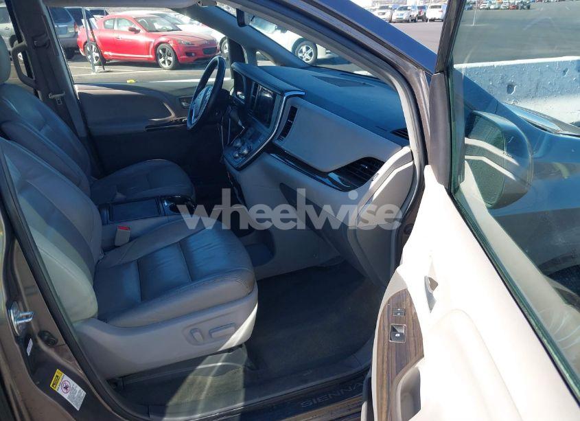 Photo 5 of 2015 Toyota Sienna XLE 8 PASSENGER (VIN 5TDYK3DC4FS576442)