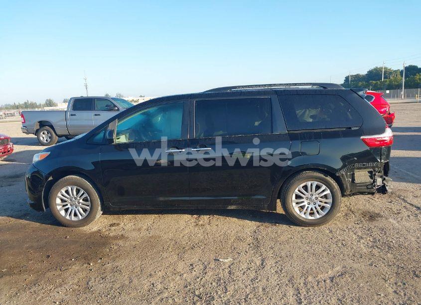 Photo 14 of 2015 Toyota Sienna XLE 8 PASSENGER (VIN 5TDYK3DC4FS581978)