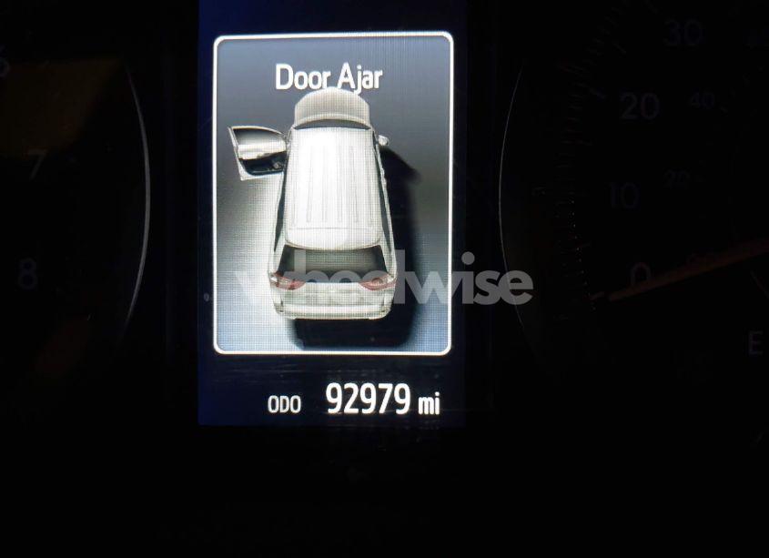 Photo 16 of 2015 Toyota Sienna LIMITED 7 PASSENGER/LIMITED PREMIUM 7 PASSENGER/XLE 7 PASSENGER/XLE 8 PASSENGER (VIN 5TDYK3DC4FS619340)