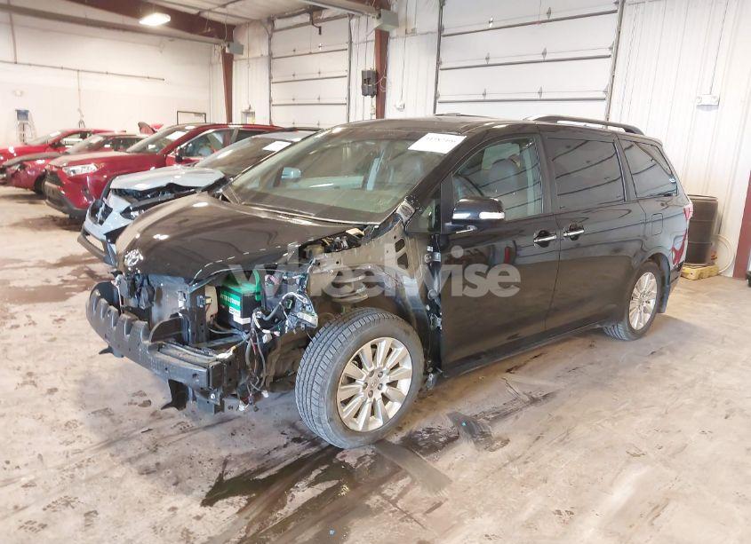 Photo 2 of 2015 Toyota Sienna LIMITED 7 PASSENGER/LIMITED PREMIUM 7 PASSENGER/XLE 7 PASSENGER/XLE 8 PASSENGER (VIN 5TDYK3DC4FS619340)