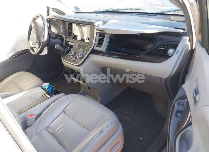 Photo 5 of 2015 Toyota Sienna XLE 8 PASSENGER (VIN 5TDYK3DC4FS628667)