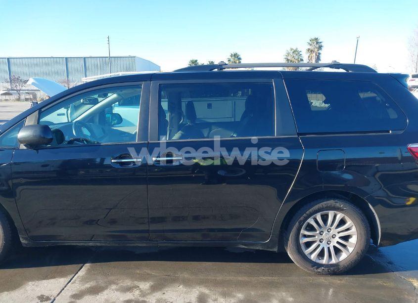 Photo 14 of 2015 Toyota Sienna XLE/LIMITED (VIN 5TDYK3DC4FS654170)