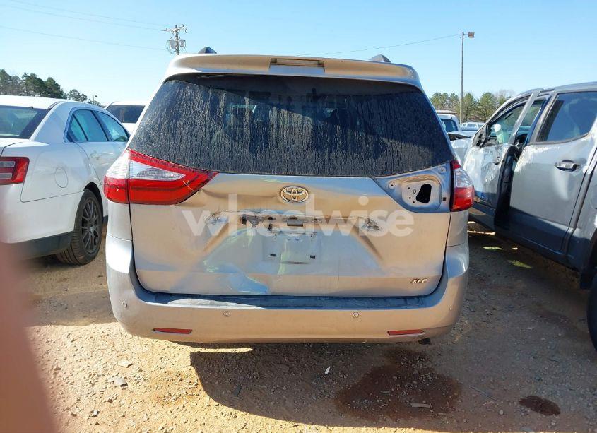 Photo 17 of 2016 Toyota Sienna XLE PREMIUM 8 PASSENGER (VIN 5TDYK3DC4GS739785)
