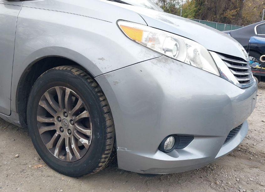 Photo 19 of 2016 Toyota Sienna XLE/LIMITED (VIN 5TDYK3DC4GS759535)