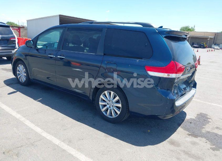 Photo 3 of 2011 Toyota Sienna LIMITED V6 (VIN 5TDYK3DC5BS038262)