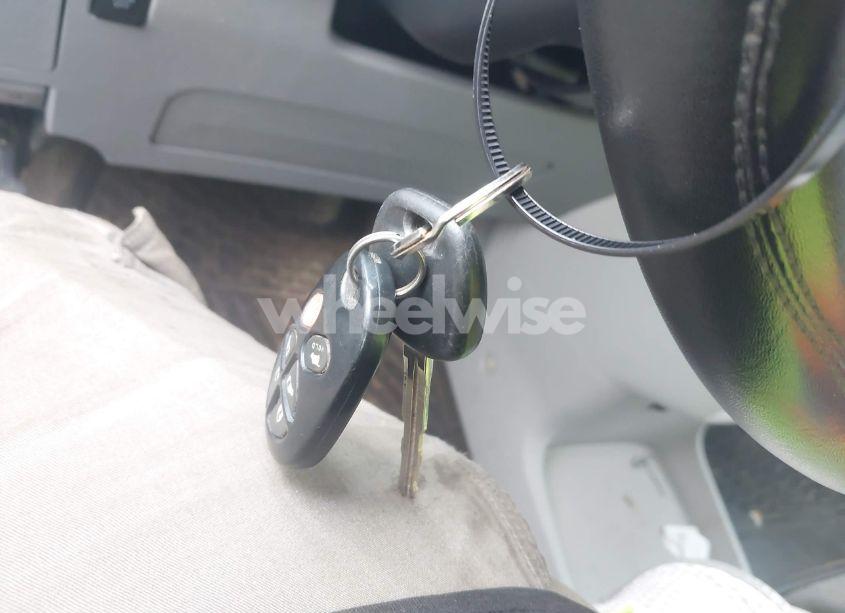 Photo 11 of 2011 Toyota Sienna XLE V6 (VIN 5TDYK3DC5BS090992)