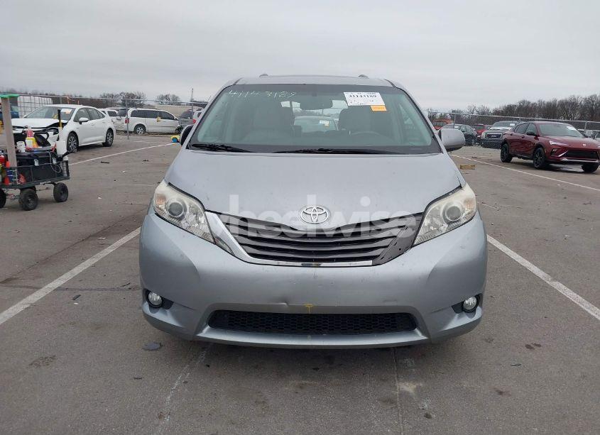 Photo 12 of 2011 Toyota Sienna XLE/LIMITED (VIN 5TDYK3DC5BS150527)