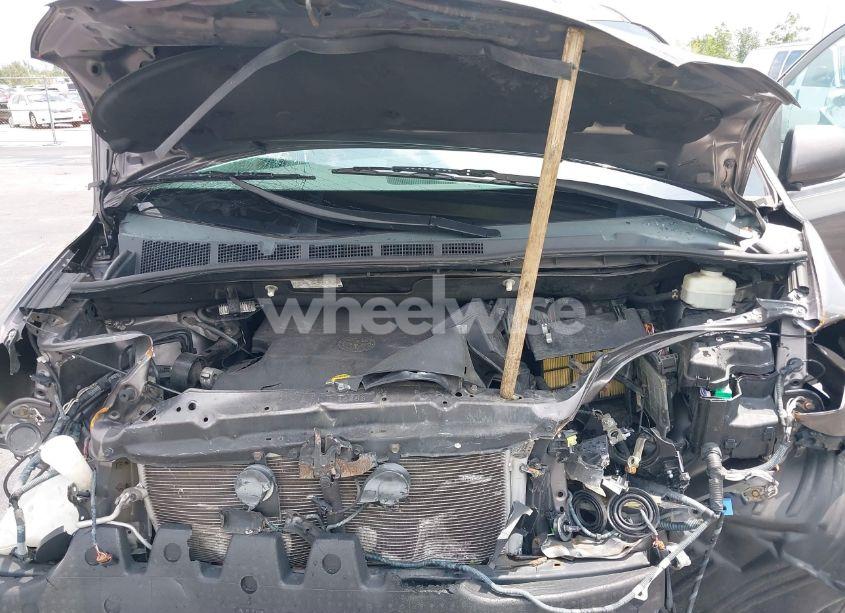 Photo 10 of 2012 Toyota Sienna XLE V6 8 PASSENGER (VIN 5TDYK3DC5CS244182)