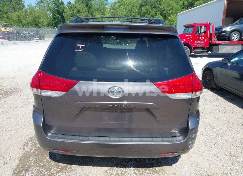Photo 16 of 2012 Toyota Sienna XLE V6 8 PASSENGER (VIN 5TDYK3DC5CS259216)
