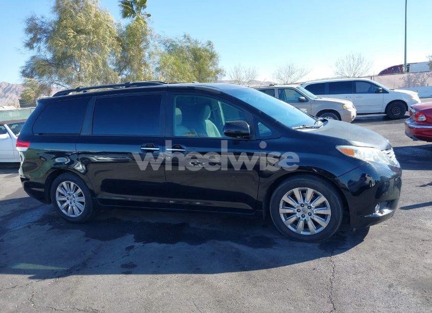 Photo 13 of 2012 Toyota Sienna XLE/LIMITED (VIN 5TDYK3DC5CS268322)