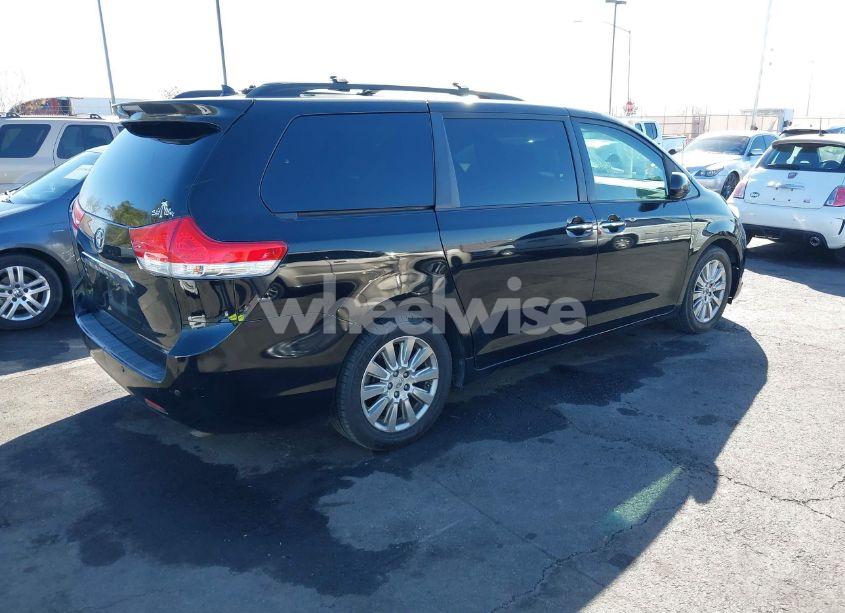 Photo 4 of 2012 Toyota Sienna XLE/LIMITED (VIN 5TDYK3DC5CS268322)