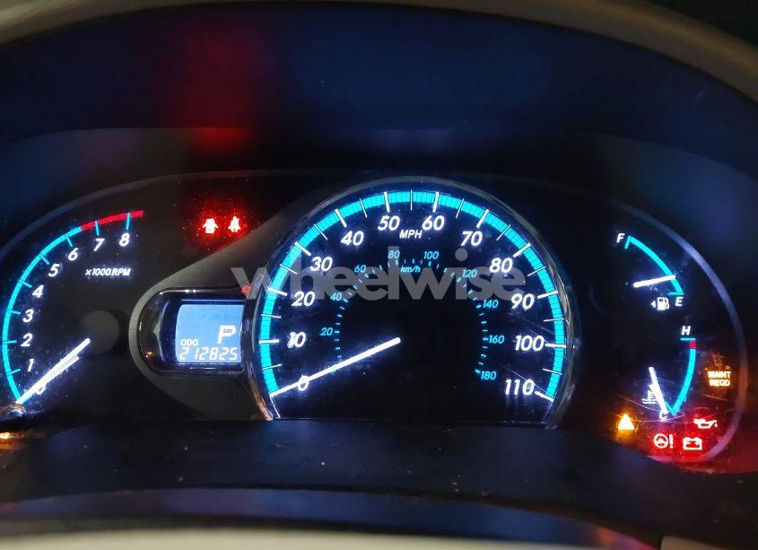 Photo 7 of 2013 Toyota Sienna XLE V6 8 PASSENGER (VIN 5TDYK3DC5DS307590)