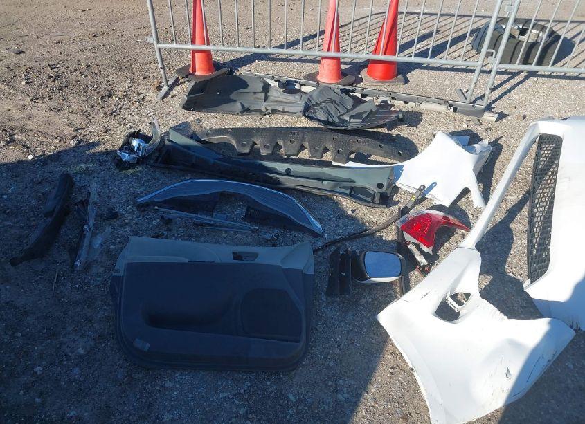 Photo 12 of 2013 Toyota Sienna XLE V6 8 PASSENGER (VIN 5TDYK3DC5DS380183)