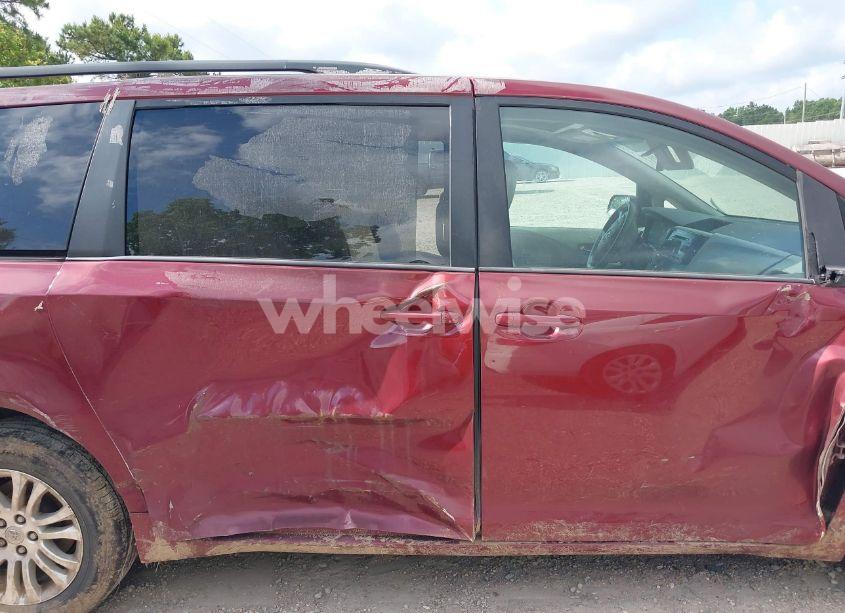 Photo 14 of 2013 Toyota Sienna XLE V6 8 PASSENGER (VIN 5TDYK3DC5DS380894)