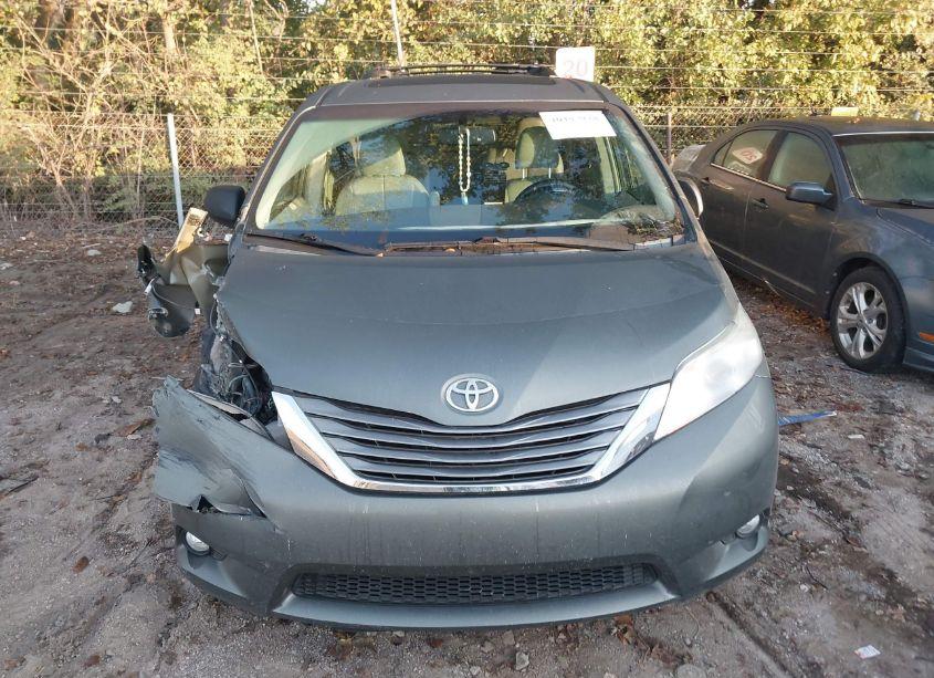 Photo 12 of 2014 Toyota Sienna XLE V6 8 PASSENGER (VIN 5TDYK3DC5ES488739)