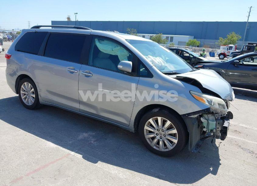 2015 Toyota Sienna LIMITED PREMIUM 7 PASSENGER (VIN 5TDYK3DC5FS594514) main photo