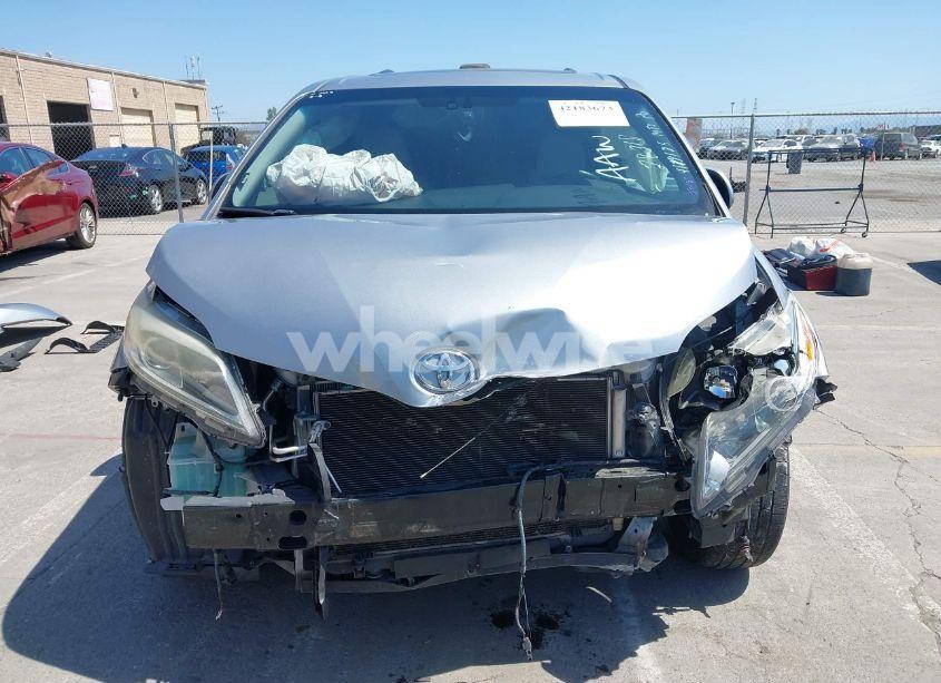 Photo 12 of 2015 Toyota Sienna LIMITED PREMIUM 7 PASSENGER (VIN 5TDYK3DC5FS594514)