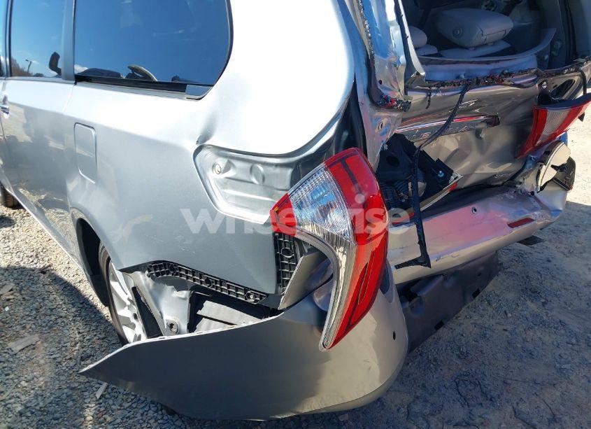 Photo 21 of 2015 Toyota Sienna LIMITED PREMIUM 7 PASSENGER (VIN 5TDYK3DC5FS627155)