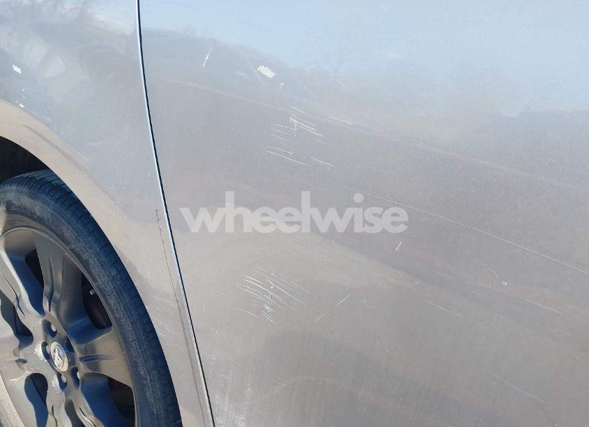 Photo 18 of 2011 Toyota Sienna XLE V6 (VIN 5TDYK3DC6BS004363)