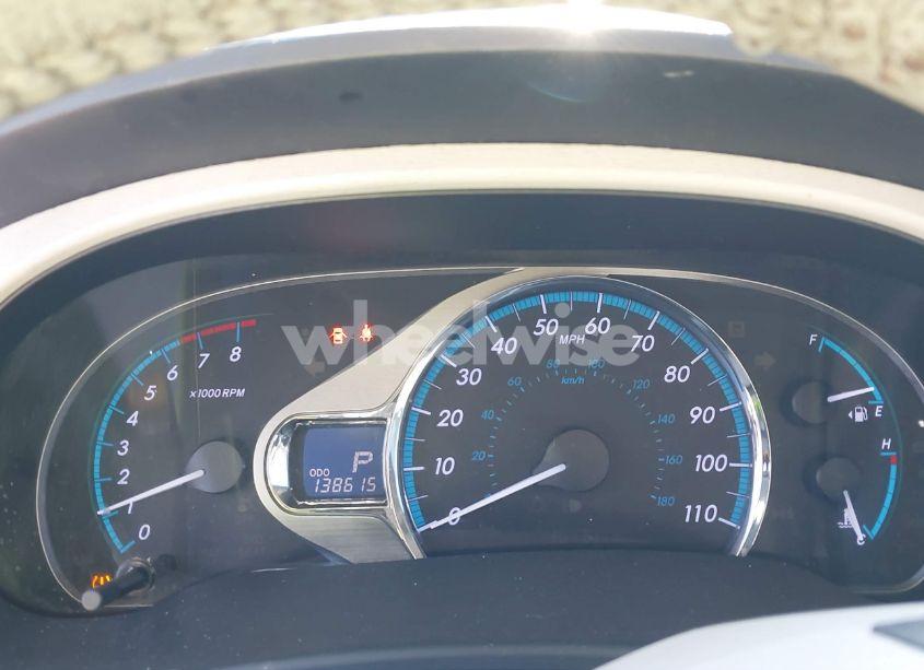 Photo 7 of 2011 Toyota Sienna XLE V6 (VIN 5TDYK3DC6BS004363)