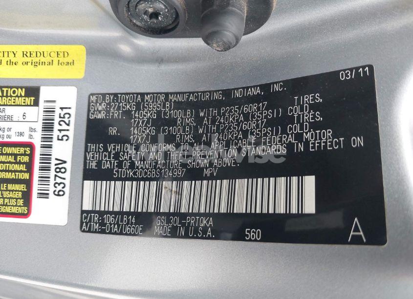 Photo 9 of 2011 Toyota Sienna XLE V6 (VIN 5TDYK3DC6BS134997)