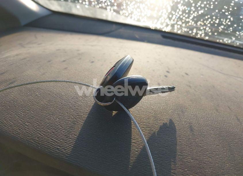 Photo 11 of 2011 Toyota Sienna XLE V6 (VIN 5TDYK3DC6BS144395)