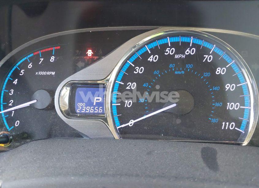 Photo 7 of 2011 Toyota Sienna XLE V6 (VIN 5TDYK3DC6BS144395)