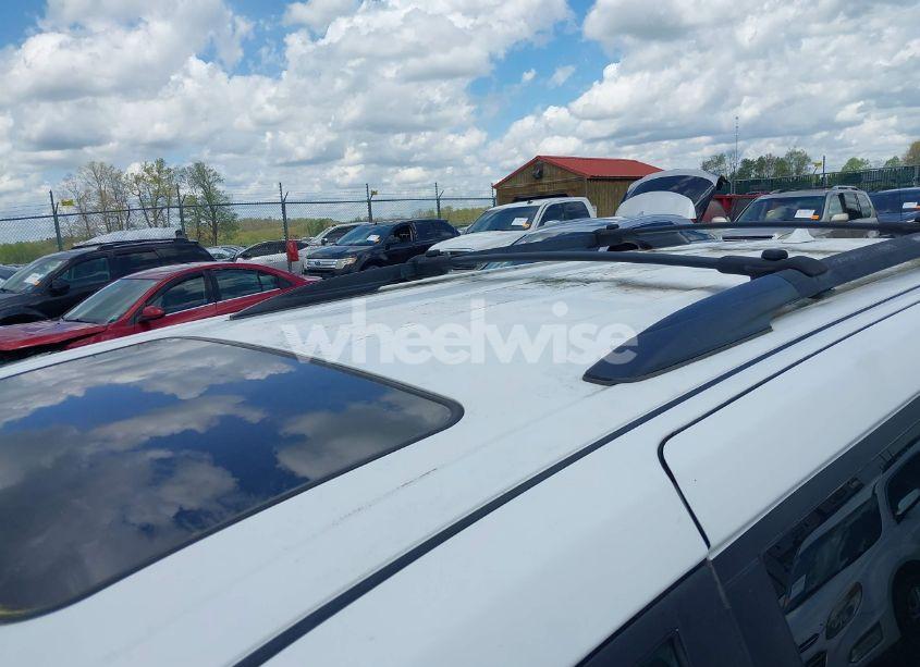 Photo 12 of 2011 Toyota Sienna XLE V6 (VIN 5TDYK3DC6BS172939)