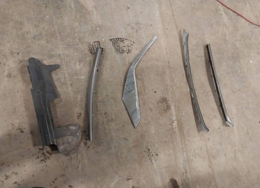 Photo 12 of 2013 Toyota Sienna XLE/LIMITED (VIN 5TDYK3DC6DS341523)