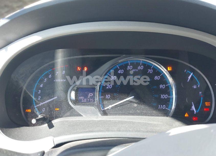 Photo 7 of 2014 Toyota Sienna XLE/LIMITED (VIN 5TDYK3DC6ES420613)