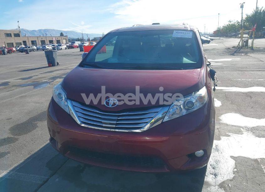 Photo 13 of 2014 Toyota Sienna XLE/LIMITED (VIN 5TDYK3DC6ES440358)