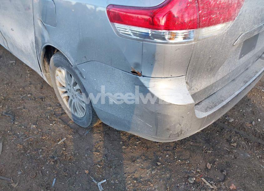 Photo 6 of 2014 Toyota Sienna XLE V6 8 PASSENGER (VIN 5TDYK3DC6ES450243)