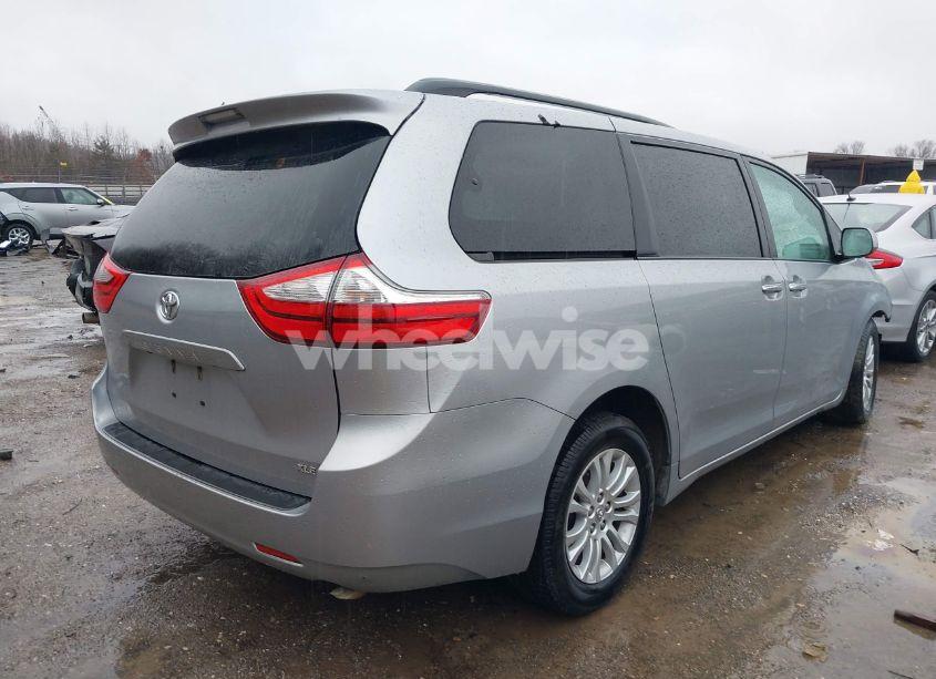 Photo 4 of 2015 Toyota Sienna XLE 8 PASSENGER (VIN 5TDYK3DC6FS582131)