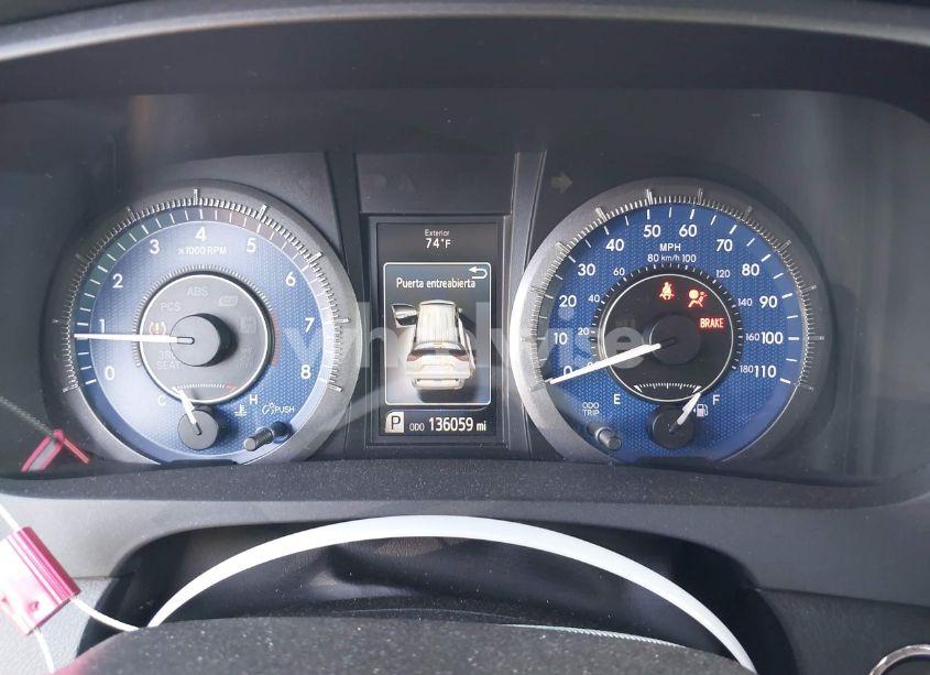 Photo 7 of 2015 Toyota Sienna LIMITED PREMIUM 7 PASSENGER (VIN 5TDYK3DC6FS593937)