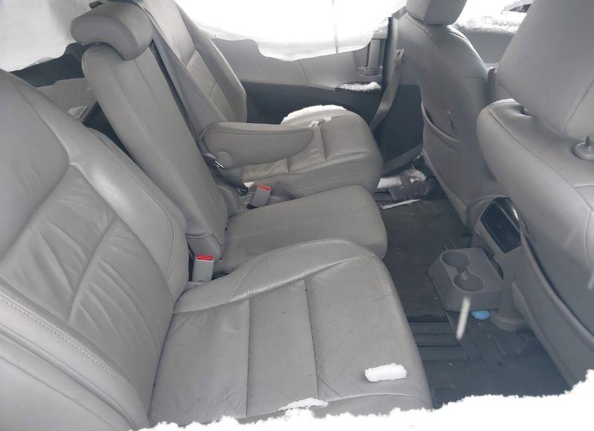 Photo 8 of 2016 Toyota Sienna XLE 8 PASSENGER (VIN 5TDYK3DC6GS718436)